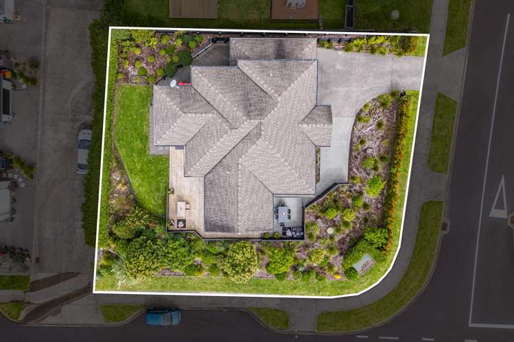 134 Colonial Drive_1