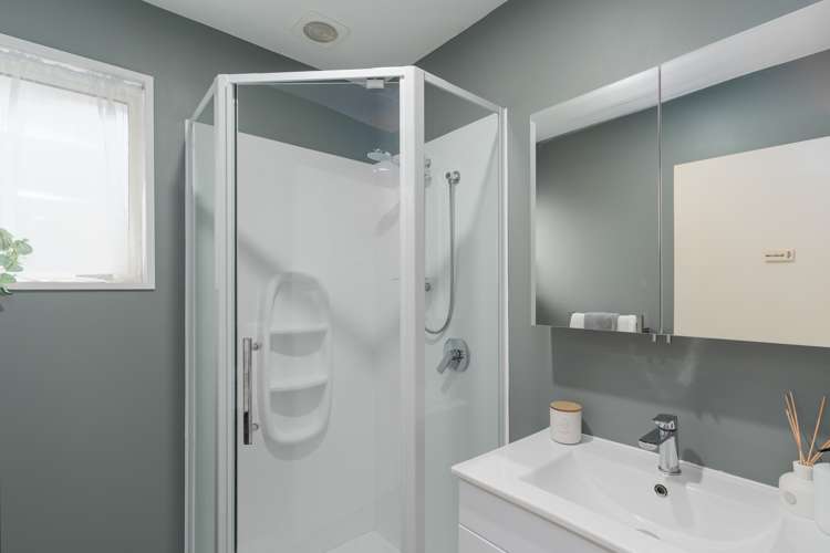35a Cardigan Bay Place Addington_10