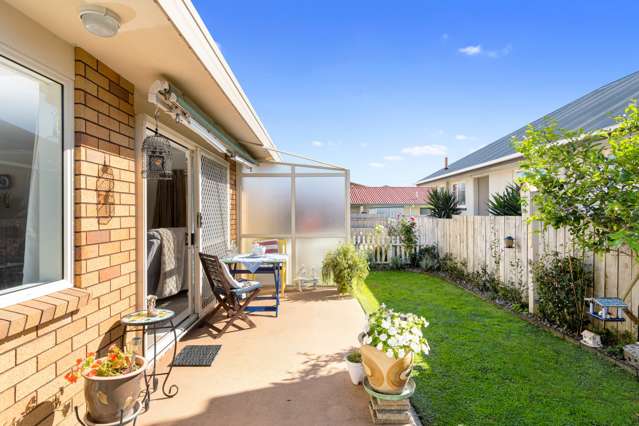 19b Pemberton Crescent Greerton_2