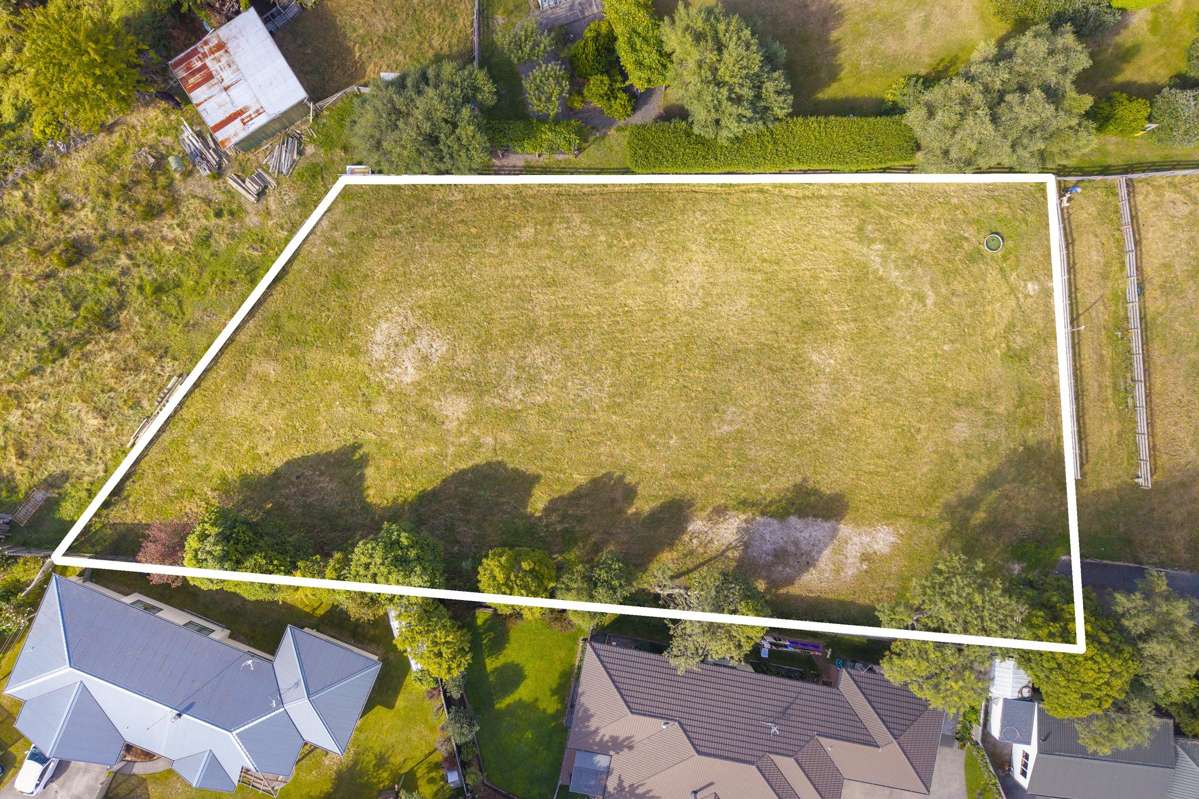 Lot Lot 2 and 3/26 Macdonell Street_1