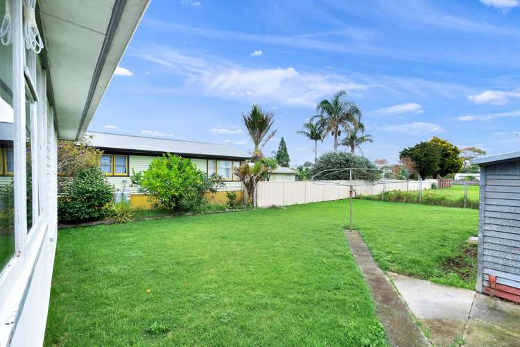 86 Kings Road Panmure_14