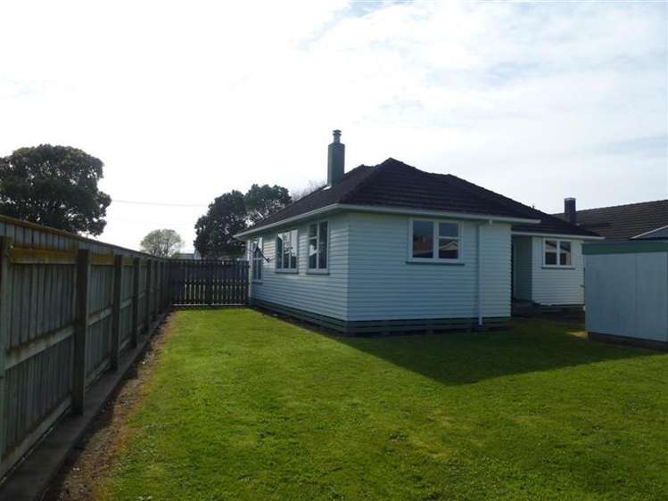 25 Hudson Avenue Bulls_4