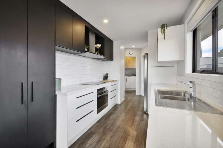 6 Oakley Crescent Hornby_3