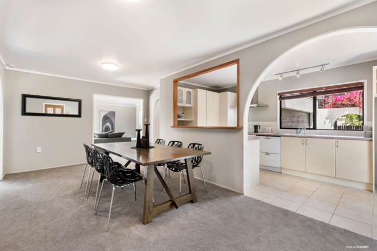 5 Longwood Place Forrest Hill_8