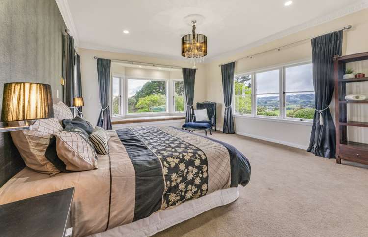 576 Whitford Road Whitford_21