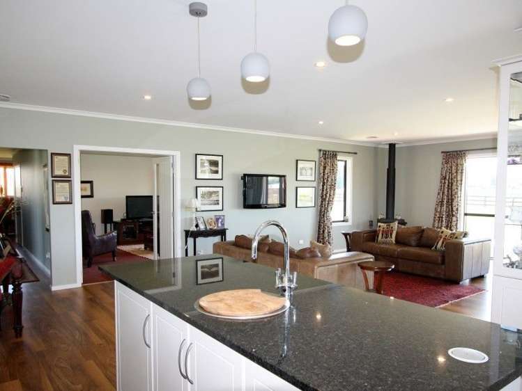 55 Welch Road Opaki_6