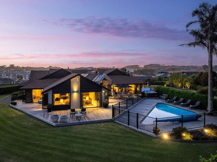 115 Grand Drive Orewa_20