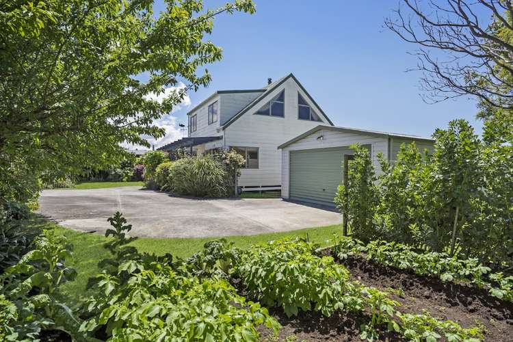 105 Ngati Pu Place Whangamata_20