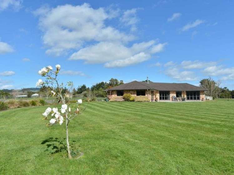 571 Kara Road Maungatapere_10