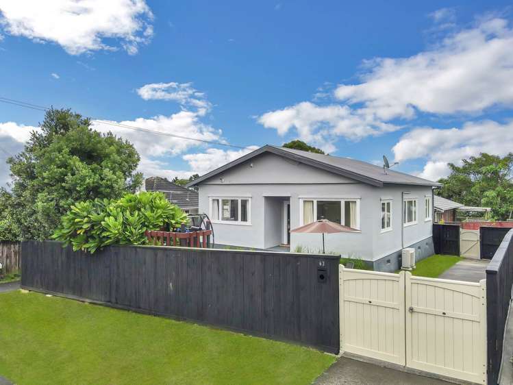 63 Commissariat Road Mount Wellington_14