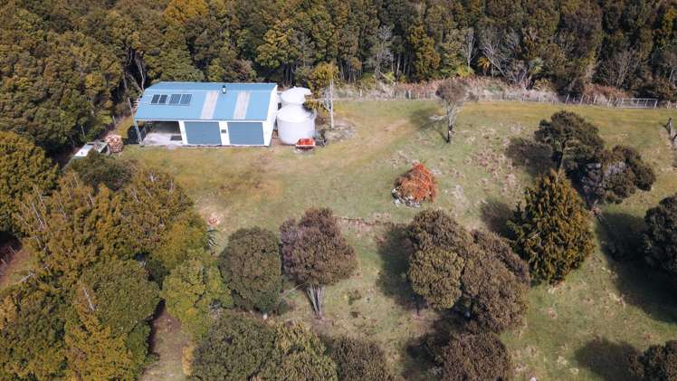 74 Main Road Stewart Island_7