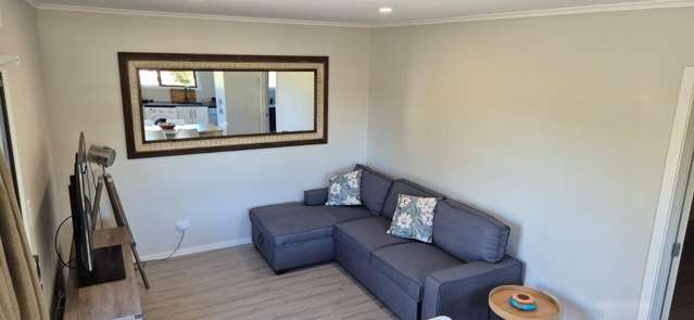 2 Hill Street (Unit) Warkworth_3