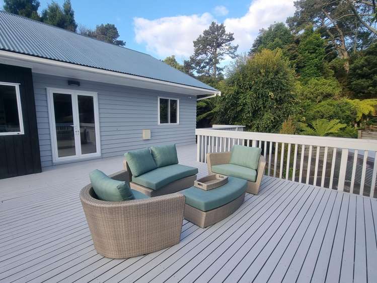 132 Attwood Road Paremoremo_16