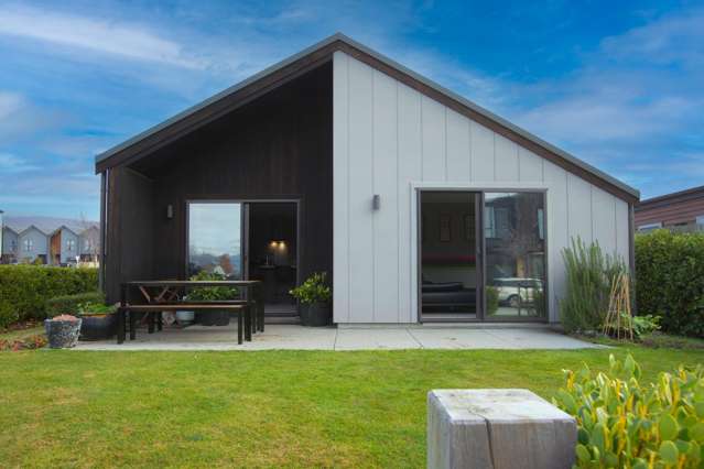 1 Merivale Avenue Wanaka_1