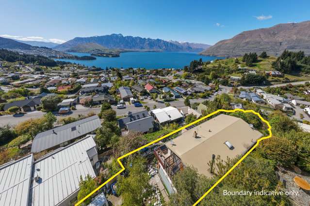 8 Lochy Road Fernhill/Sunshine Bay_4