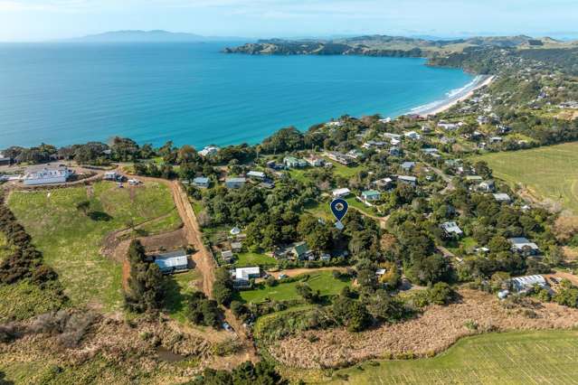 16 Te Makiri Road Onetangi_3