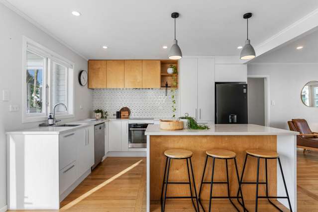 80 Aeroview Drive Beach Haven_3