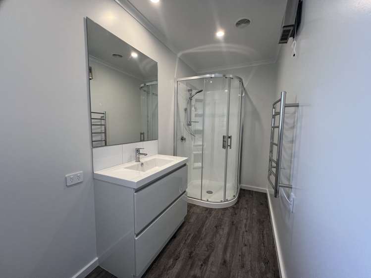 35 Geoff Geering Drive Netherby_7