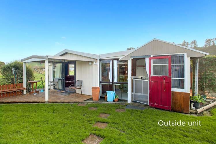 3 Banks Street Tolaga Bay_21