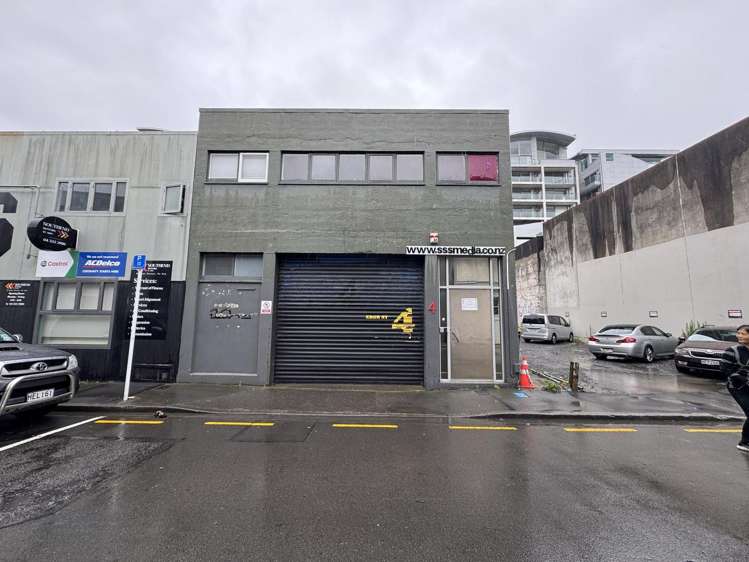 Whole building/4 Ebor Street_0