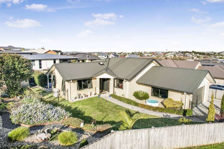 12 Evergreen Rise Grandview Heights_20