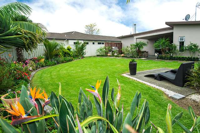 5 Pohutukawa Grove Lytton West_2