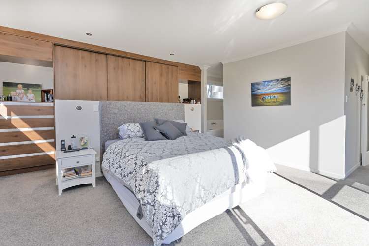 223 Roslyn Road Roslyn Bush_6