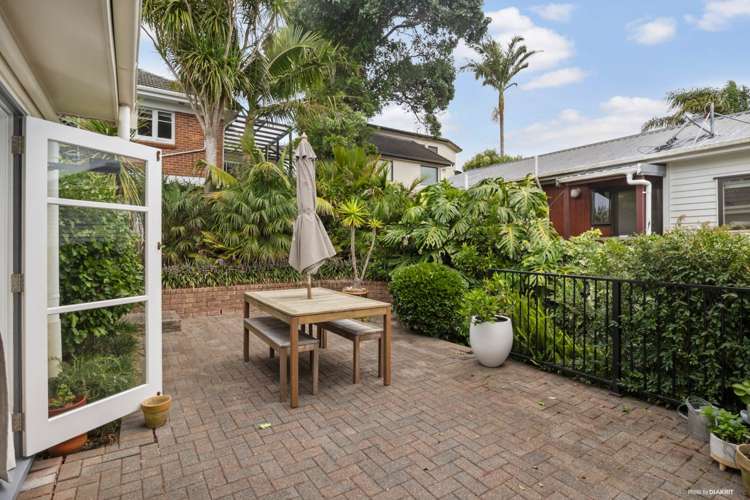 4 Locke Avenue Hillsborough_3