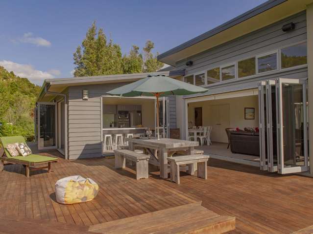 9 Taunui Place Cooks Beach_1