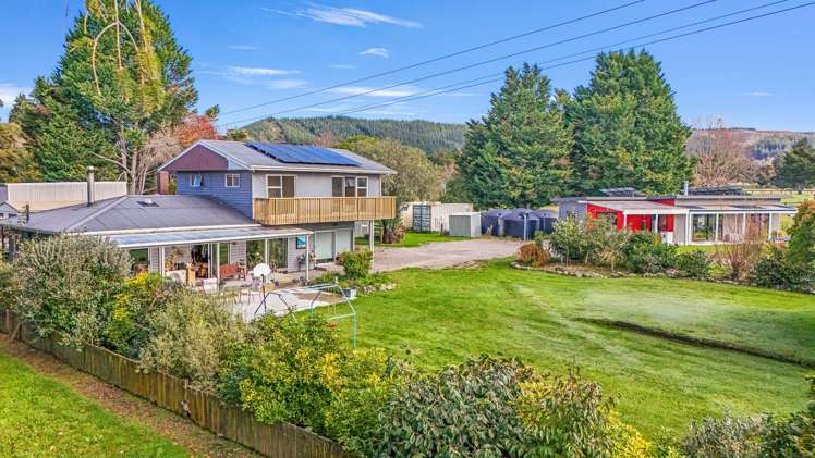 87 Pigeon Valley Road Wakefield_27