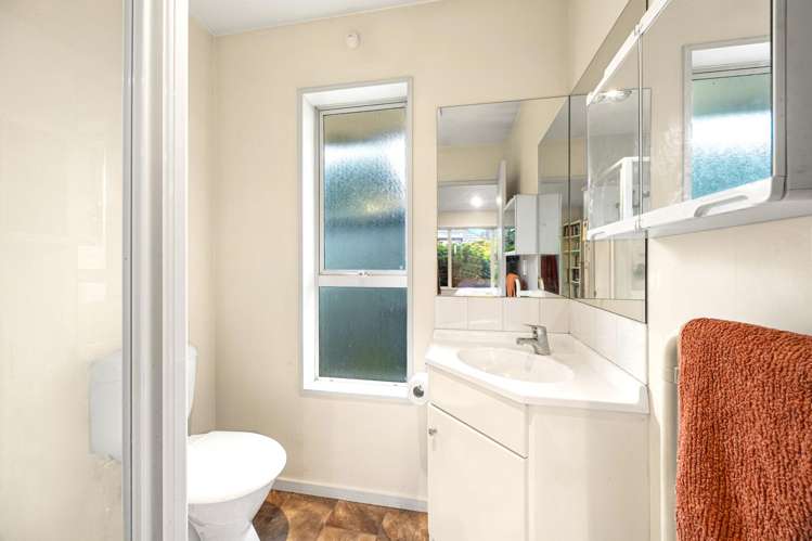 148 Brookside Terrace Bryndwr_10