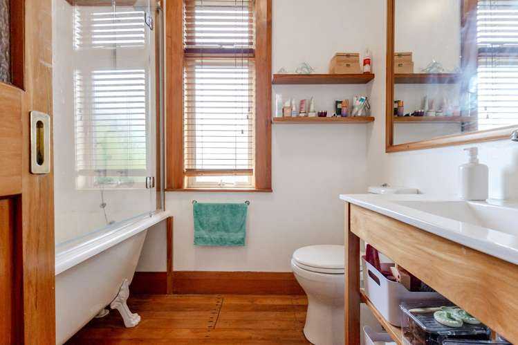 165 Hampden Street Hokitika_10