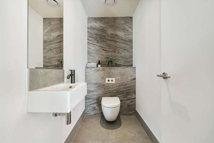 5201/10 Commerce Street Auckland Central_11