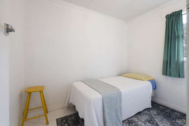 68 Nash Parade Foxton Beach_13