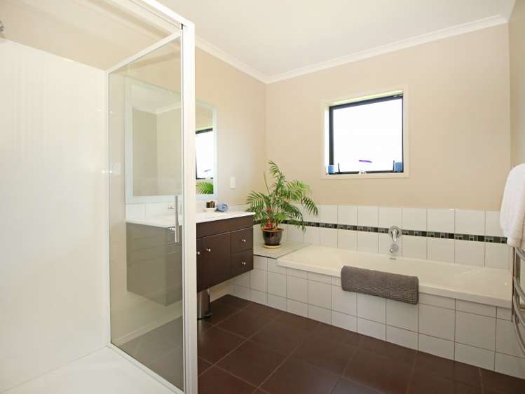 5 Paradise Avenue Feilding_12