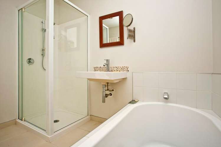 198 Greenhithe Road Greenhithe_24