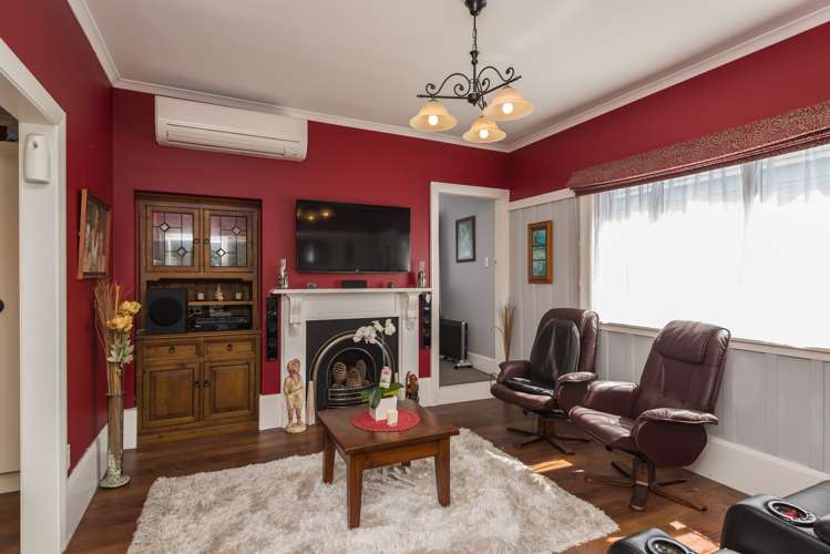 681 Worcester Street Linwood_6