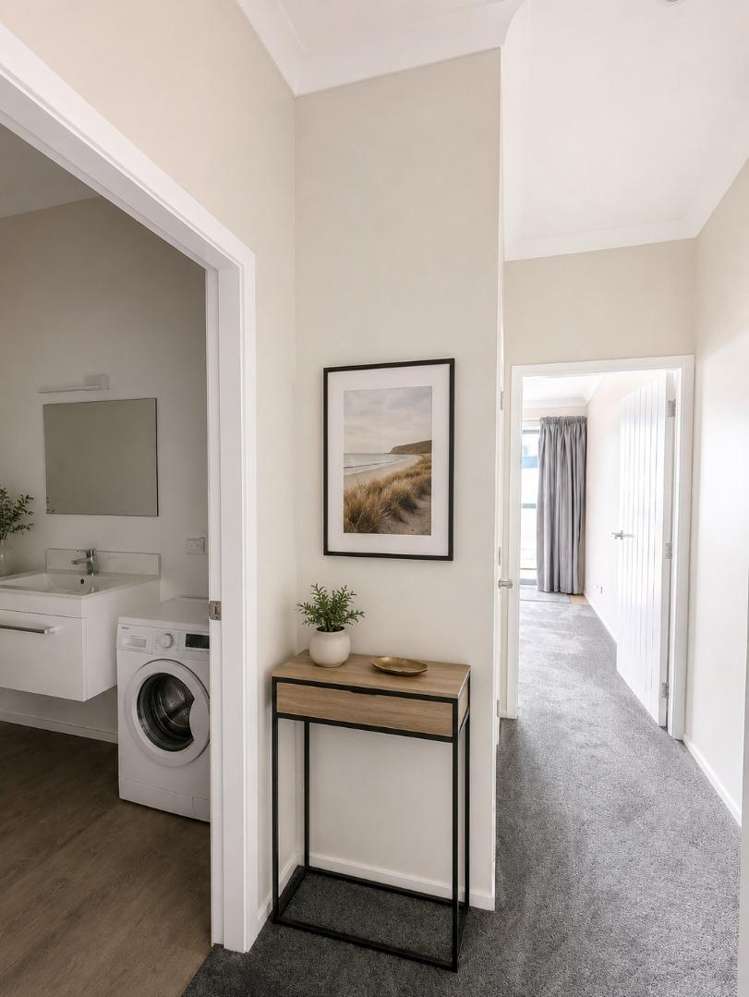 10/19 Collins Avenue 11538_5