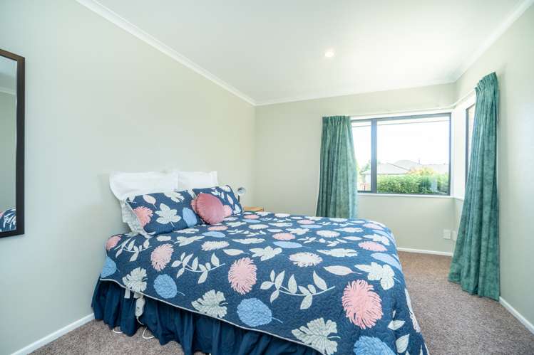 147 Pacific Drive Fitzherbert_17
