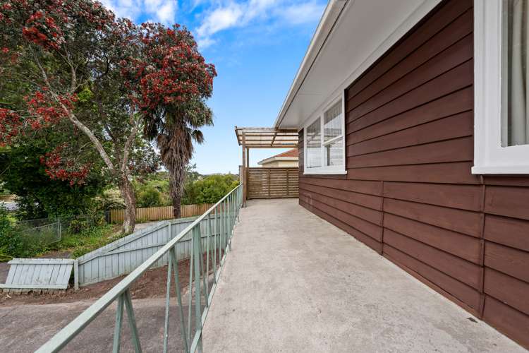 77 Triangle Road Massey_18