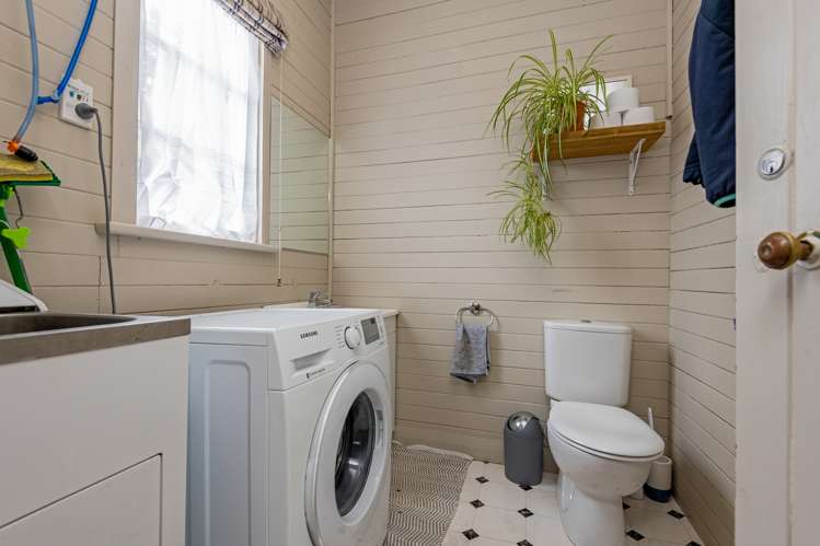 8 Graham Place West End_13