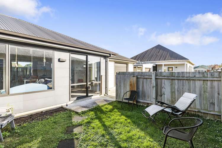 63b Royal Crescent Saint Kilda_16