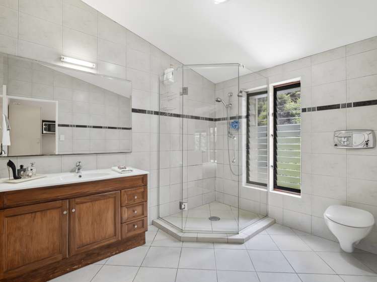 145 Upper Harbour Drive Greenhithe_21