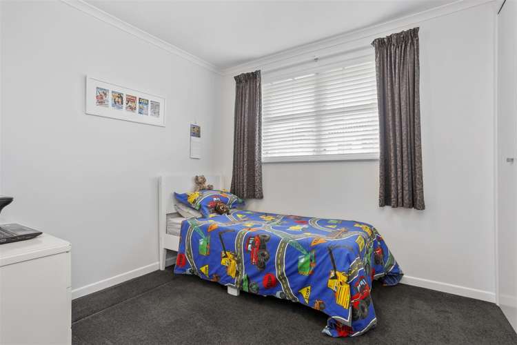 48 Tiroroa Avenue Te Atatu South_14