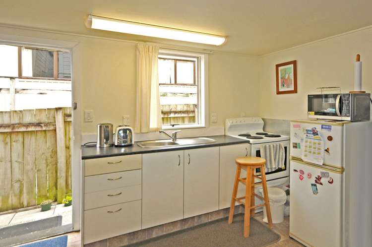 23 Hanson Street Mount Cook_13