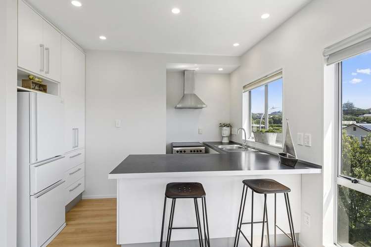 1/18 Lambley Road Titahi Bay_1