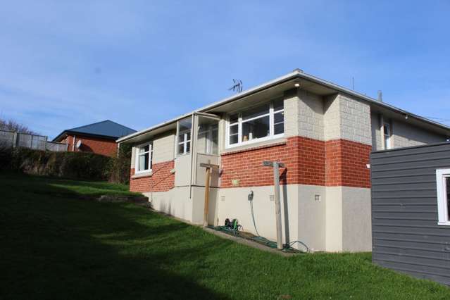 3 Waldron Crescent Green Island_3