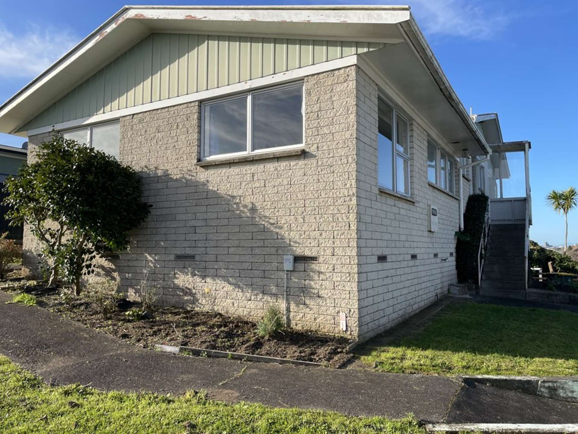 15 Beaumaris Place Dinsdale_0
