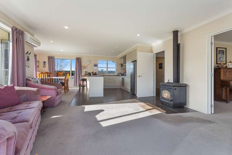 2199 South Eyre Road West Eyreton_4