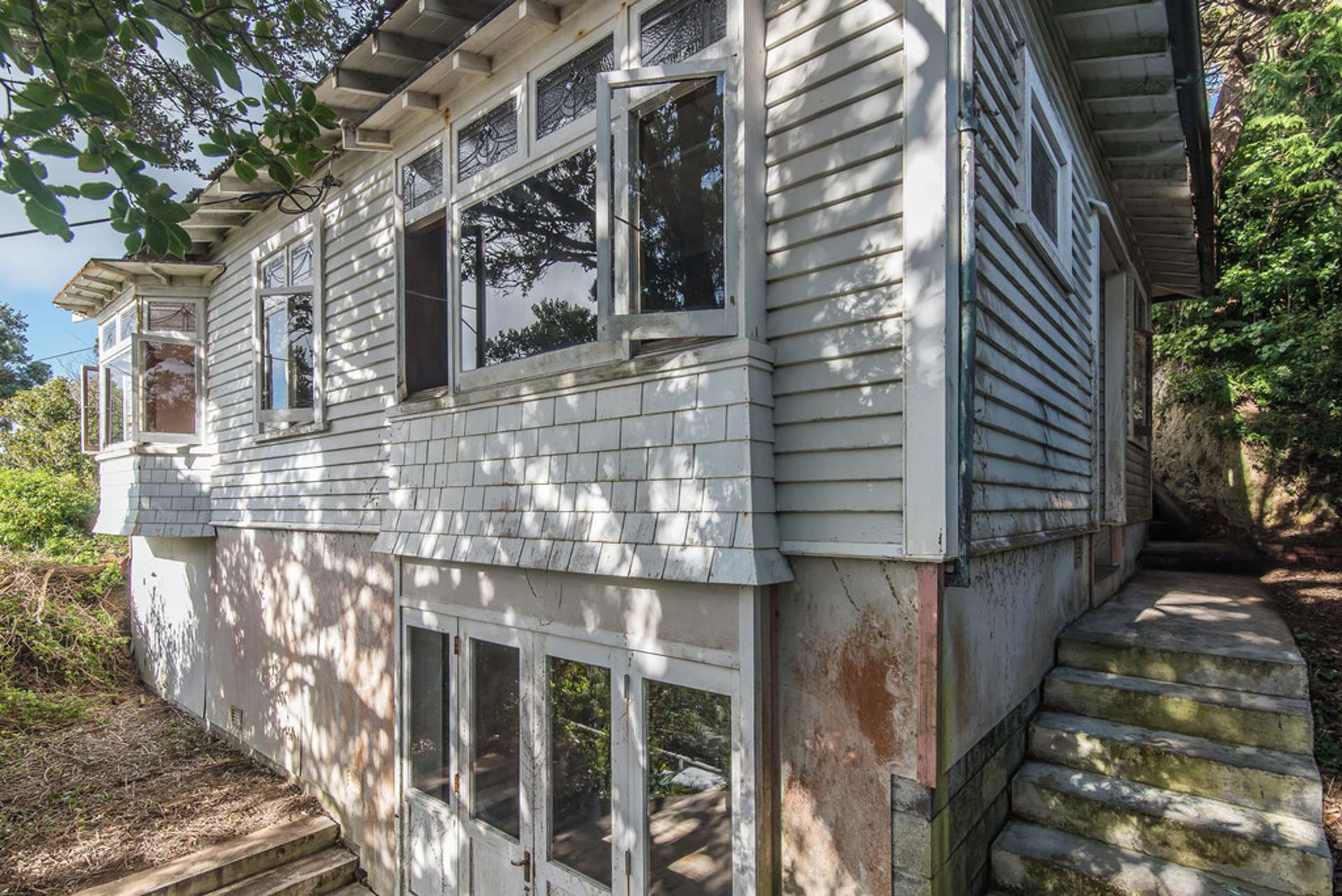 131 Wadestown Road Wadestown Wellington City Houses for Sale